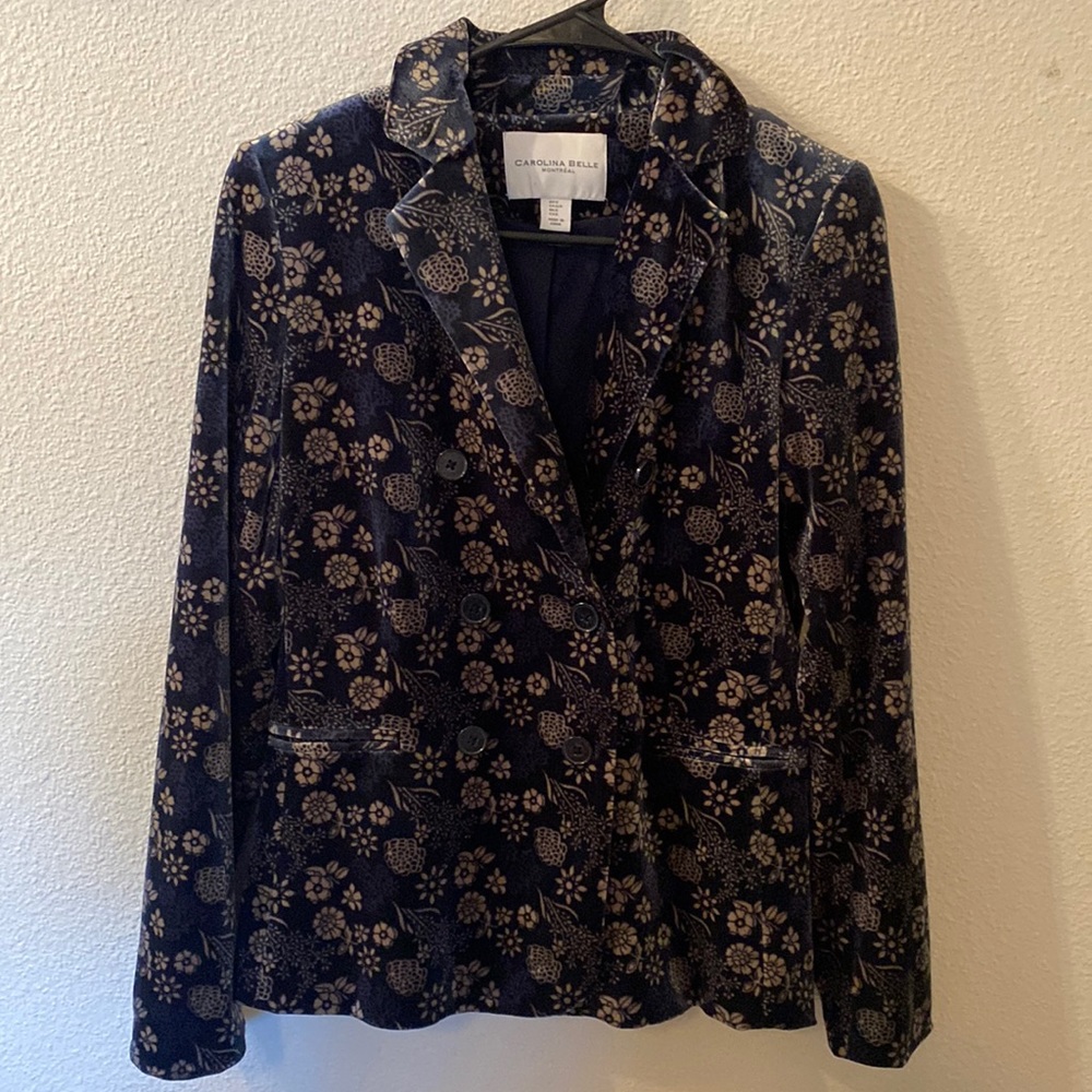 Carolina Belle Montreal floral blazer size small
